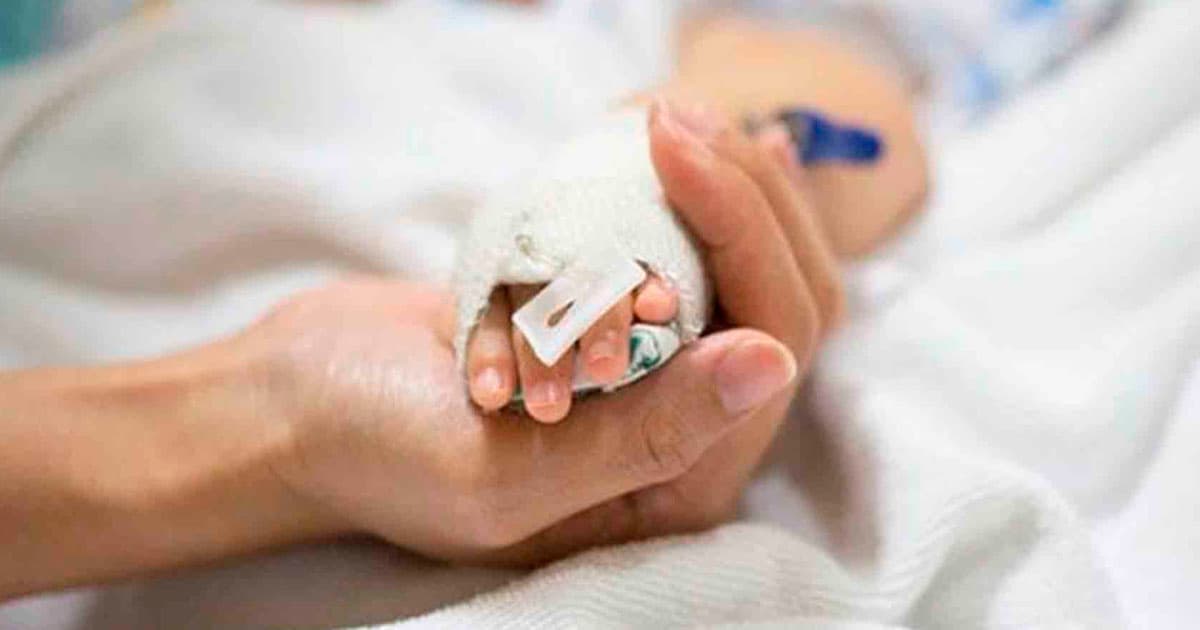Azərbaycanda DƏHŞƏT! Körpə qızdırmadan öldü – Bunları etməyin… Azərbaycanda DƏHŞƏT! Körpə qızdırmadan öldü – Bunları etməyin…