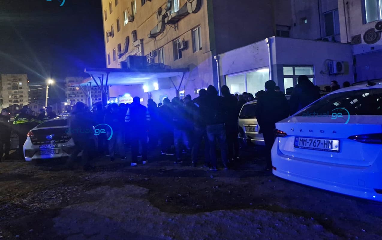 Gürcüstanda toyda azərbaycanlılar arasında dava: Ölən var Gürcüstanda toyda azərbaycanlılar arasında dava: Ölən var