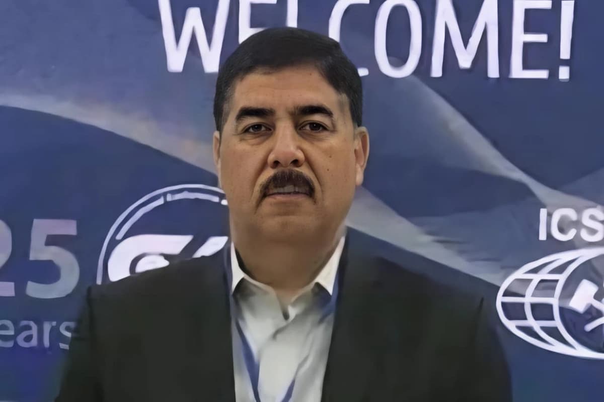 Maşınında meyiti tapılan iş adamı diplom aldığı gün vəfat edibmiş Maşınında meyiti tapılan iş adamı diplom aldığı gün vəfat edibmiş