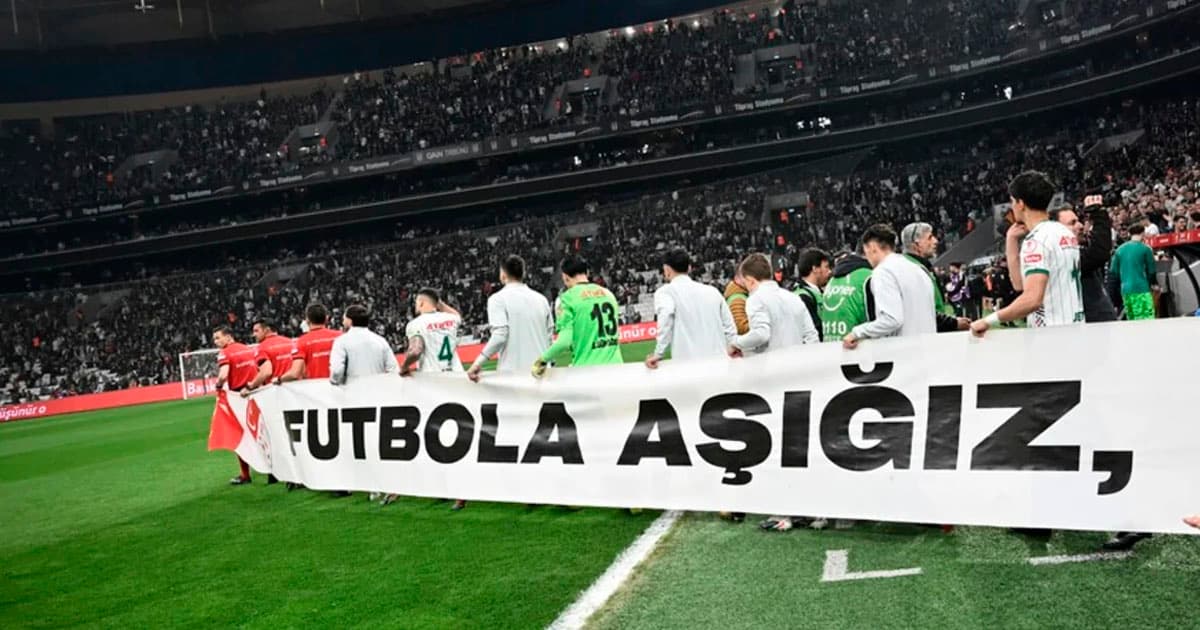 Türkiyə Futbol Federasiyasından turnirlərlə bağlı YENİ QADAĞA Türkiyə Futbol Federasiyasından turnirlərlə bağlı YENİ QADAĞA