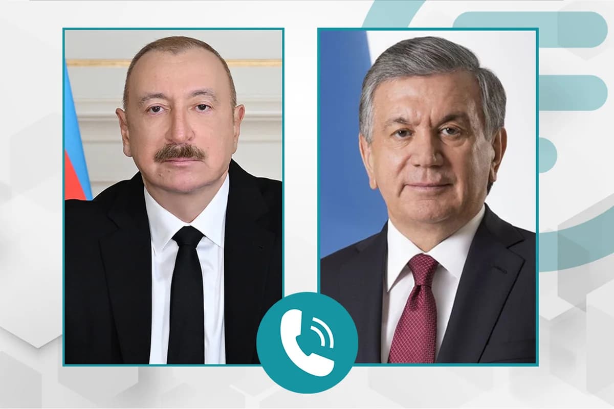İlham Əliyev Şavkat Mirziyoyevə zəng etdi İlham Əliyev Şavkat Mirziyoyevə zəng etdi