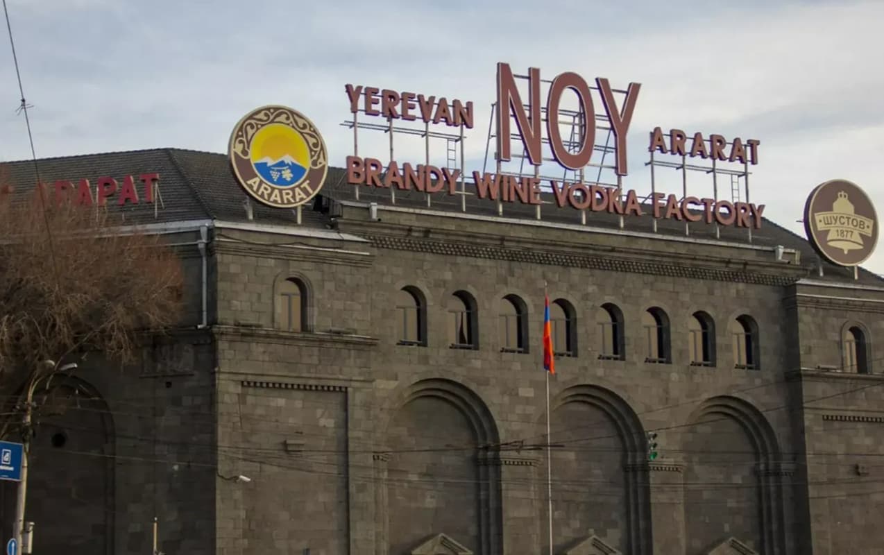 İrəvanda “Ararat”ın direktoru saxlanıldı İrəvanda “Ararat”ın direktoru saxlanıldı