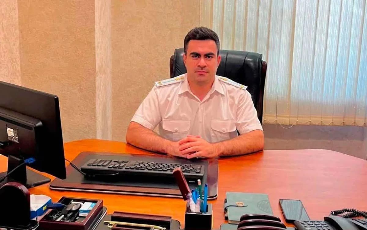 Dünən ölən prokuror vəzifəli şəxsin oğlu imiş Dünən ölən prokuror vəzifəli şəxsin oğlu imiş