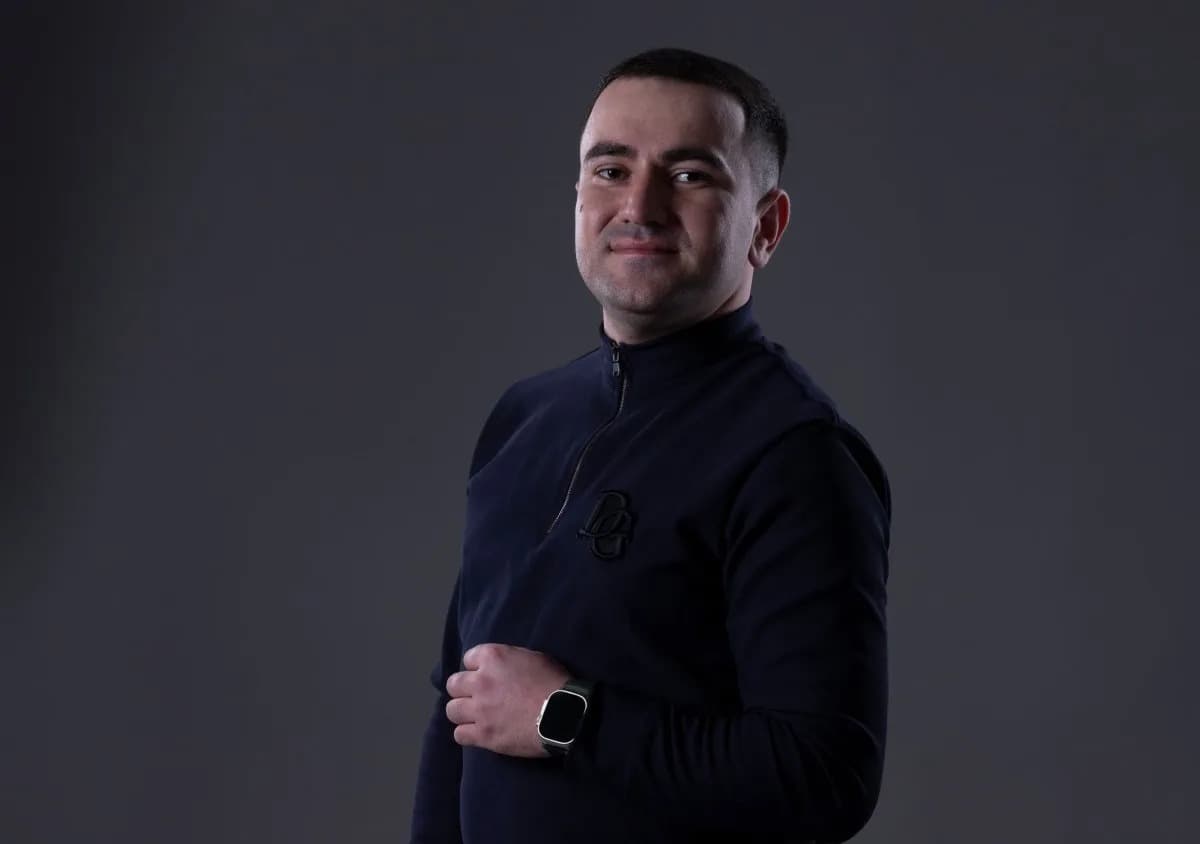 Tanınmış fotoqraf QƏZAYA DÜŞDÜ Tanınmış fotoqraf QƏZAYA DÜŞDÜ