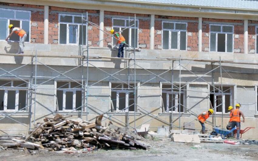 Azərbaycanda məktəblər 9,5 milyona təmir ediləcək Azərbaycanda məktəblər 9,5 milyona təmir ediləcək
