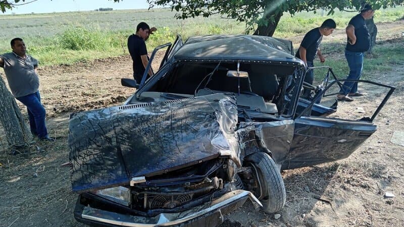 Ağcabədidə iki avtomobil toqquşdu, xəsarət alanlar var - FOTO Ağcabədidə iki avtomobil toqquşdu, xəsarət alanlar var - FOTO