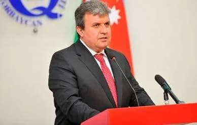 Sabiq rektor laboratoriyada işçi kimi çalışırmış Sabiq rektor laboratoriyada işçi kimi çalışırmış