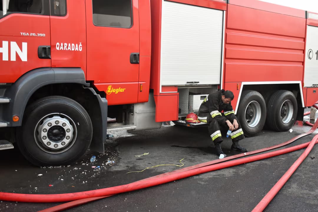 Laçında yaşayış evlərinin yaxınlığında yanğın Laçında yaşayış evlərinin yaxınlığında yanğın