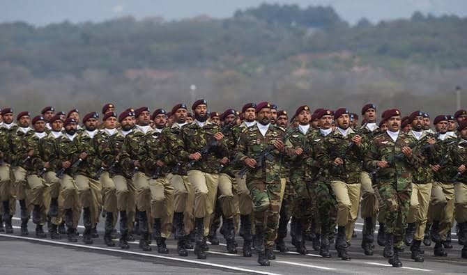 Pakistan İsrailə qarşı HƏRƏKƏTƏ keçdi - Müharibə... Pakistan İsrailə qarşı HƏRƏKƏTƏ keçdi - Müharibə...