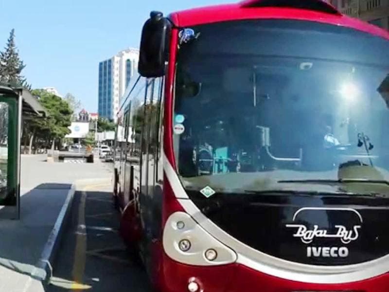 Bakıda 11 marşrutun dayanacaqlarda saxlaması müvəqqəti dayandırılacaq Bakıda 11 marşrutun dayanacaqlarda saxlaması müvəqqəti dayandırılacaq