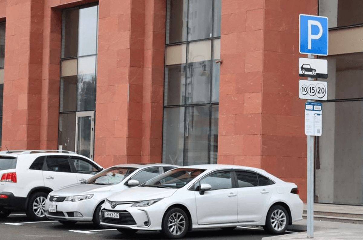 Yeni binalarda parklanma qaydası: Hər mənzilə neçə maşın yeri düşür? Yeni binalarda parklanma qaydası: Hər mənzilə neçə maşın yeri düşür?
