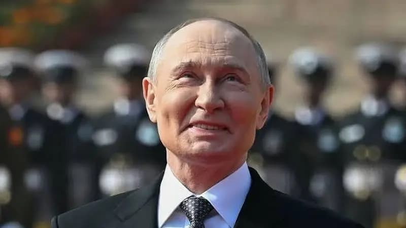Putinin heykəli oğurlandı Putinin heykəli oğurlandı