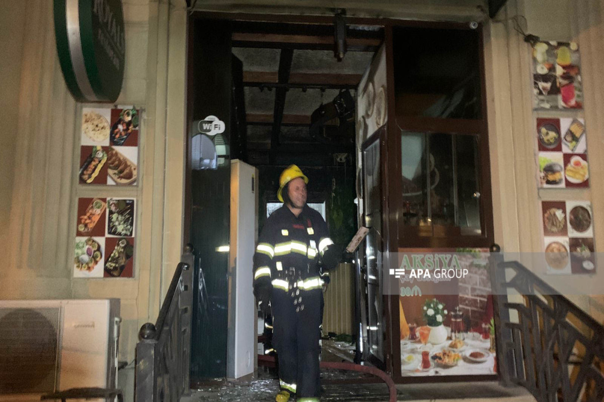 Bakıda restoranda partlayışla müşahidə olunan güclü yanğın baş verib - FOTO 
