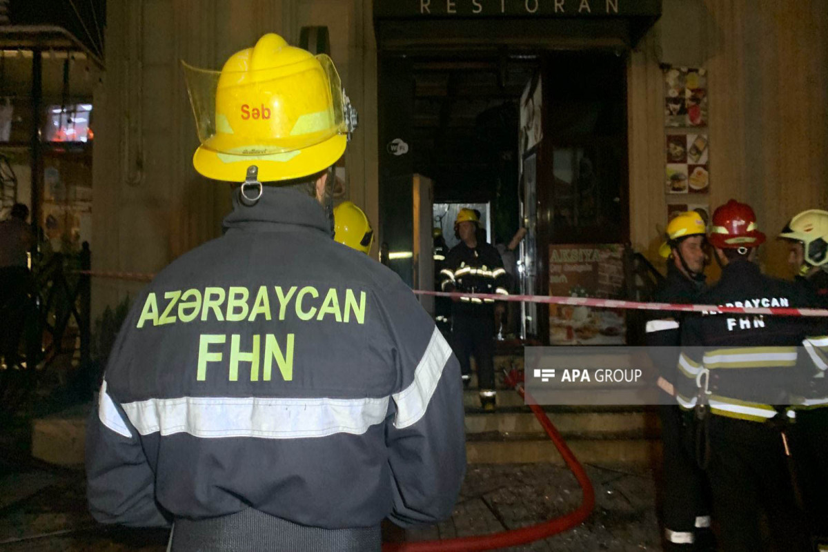 Bakıda restoranda partlayışla müşahidə olunan güclü yanğın baş verib - FOTO 