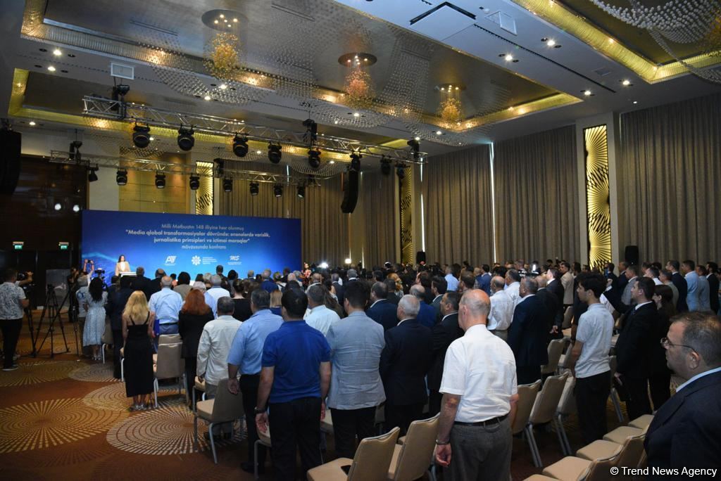 Milli Mətbuatın 148 illiyinə həsr olunmuş konfrans keçirilir (FOTO)
