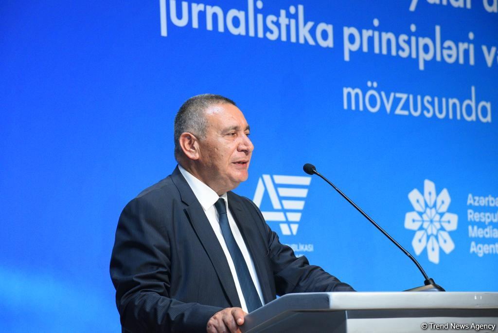 Milli Mətbuatın 148 illiyinə həsr olunmuş konfrans keçirilir (FOTO)