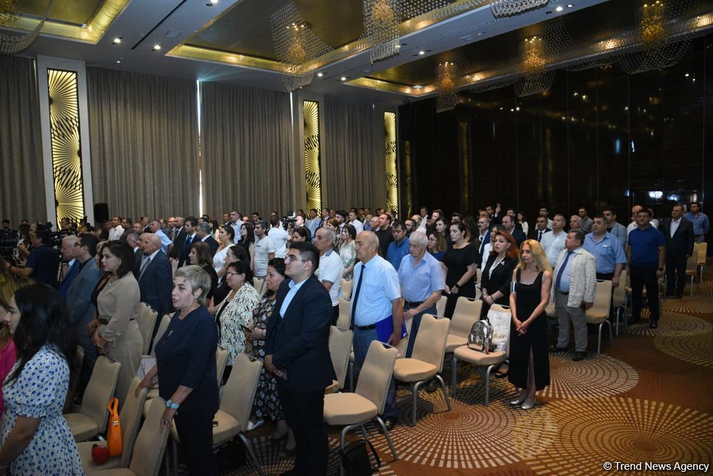 Milli Mətbuatın 148 illiyinə həsr olunmuş konfrans keçirilir (FOTO)
