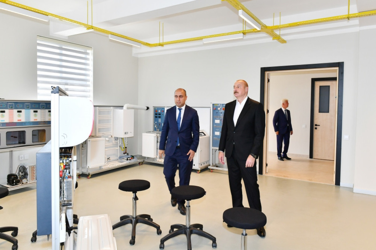 Prezident Cəlilabad rayonunda olub, Peşə Təhsil Mərkəzinin açılışında iştirak edib - FOTO - YENİLƏNİB