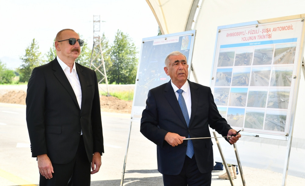 Prezident Əhmədbəyli-Füzuli-Şuşa yolunun 27 km-lik hissəsinin tikintisi ilə tanış olub - YENİLƏNİB