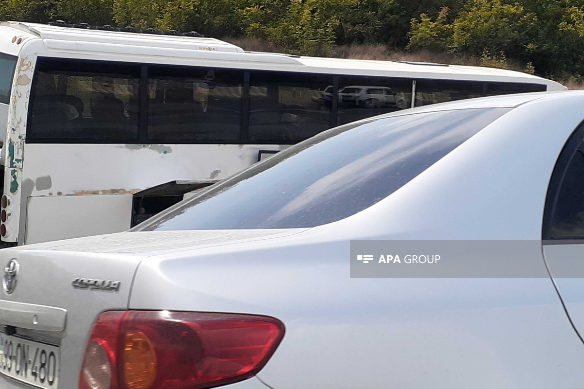 İsmayıllı-Muğanlı yolunda avtobus qəzaya uğrayıb - FOTO - YENİLƏNİB