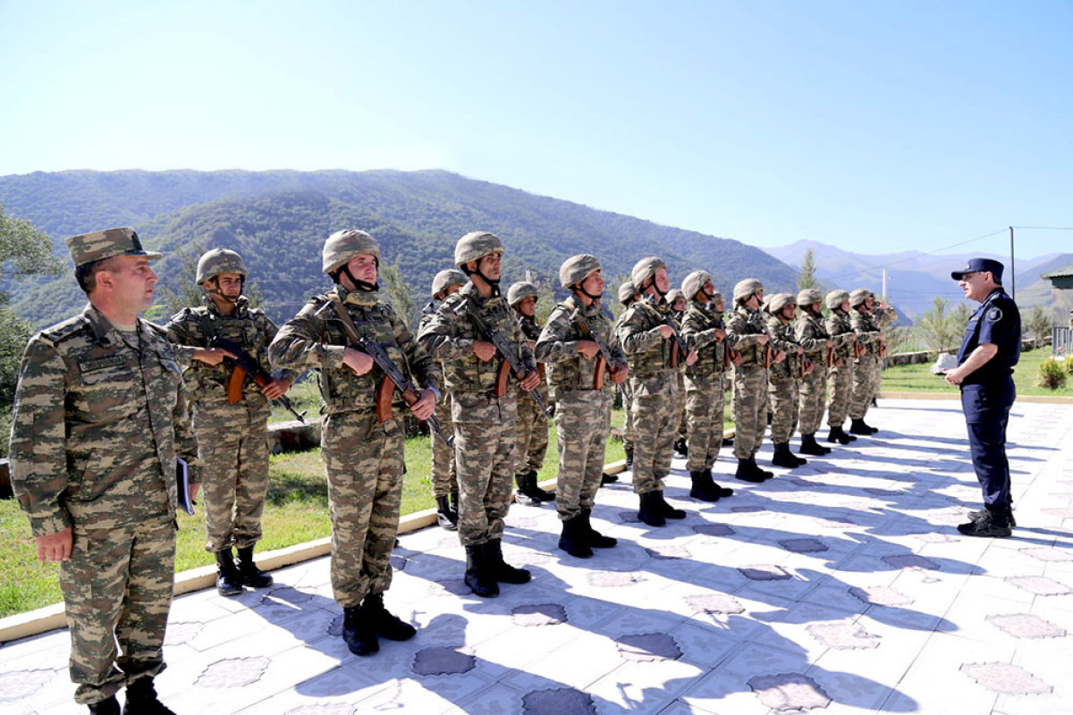 Baş prokuror Kəlbəcər və Laçında olub, hərbçilərlə görüşüb - FOTO
