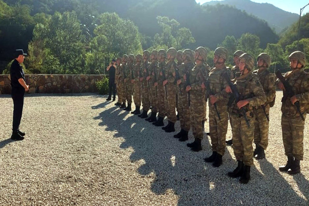 Baş prokuror Kəlbəcər və Laçında olub, hərbçilərlə görüşüb - FOTO