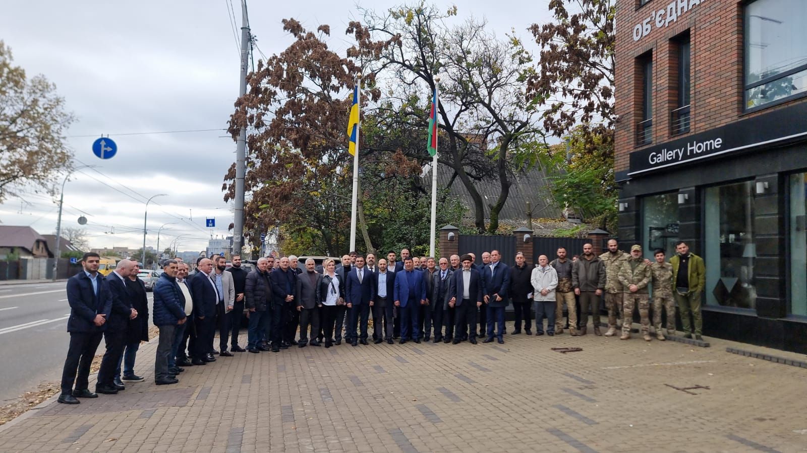 Diasporumuz Ukraynadakı “Azərbaycan evi”ni bərpa etdi - FOTO-VİDEO Diasporumuz Ukraynadakı “Azərbaycan evi”ni bərpa etdi - FOTO-VİDEO