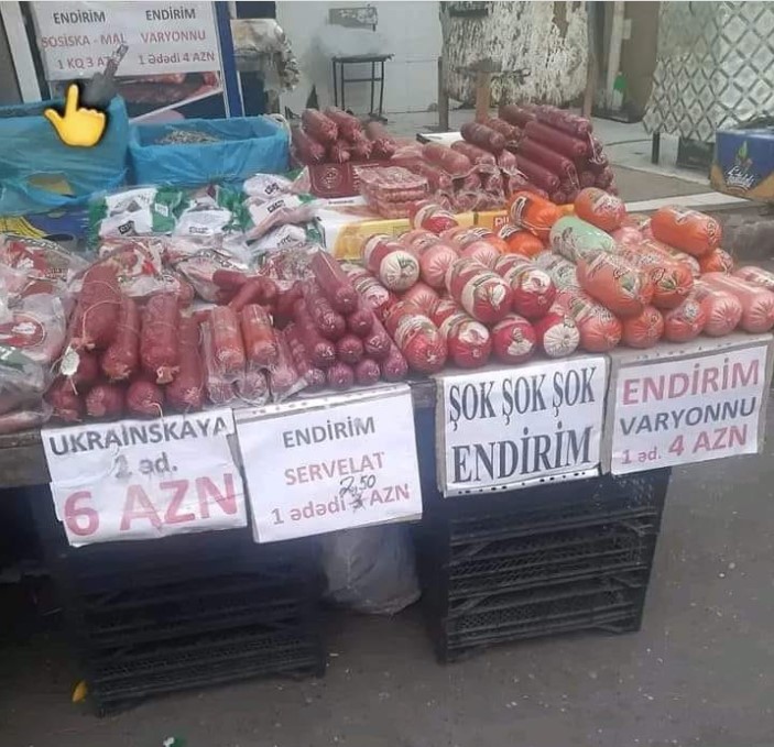 Bakıda kilosu 3-4 manata kolbasa satılır - Onlar nədən hazırlanır? - Turkustan.az