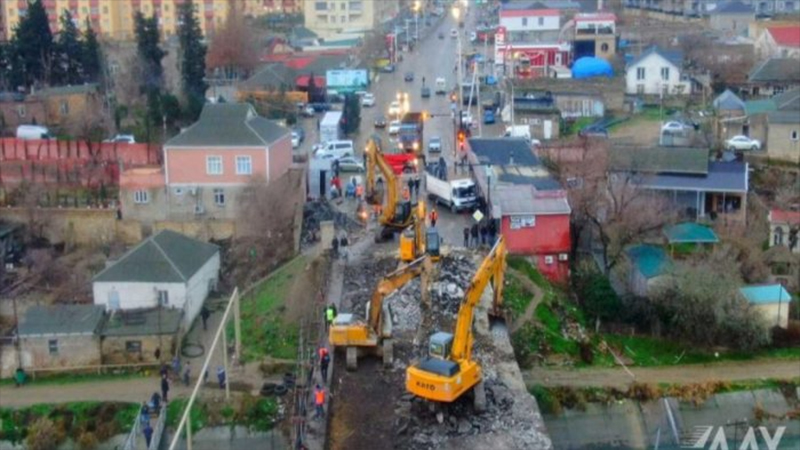 Saray körpüsü