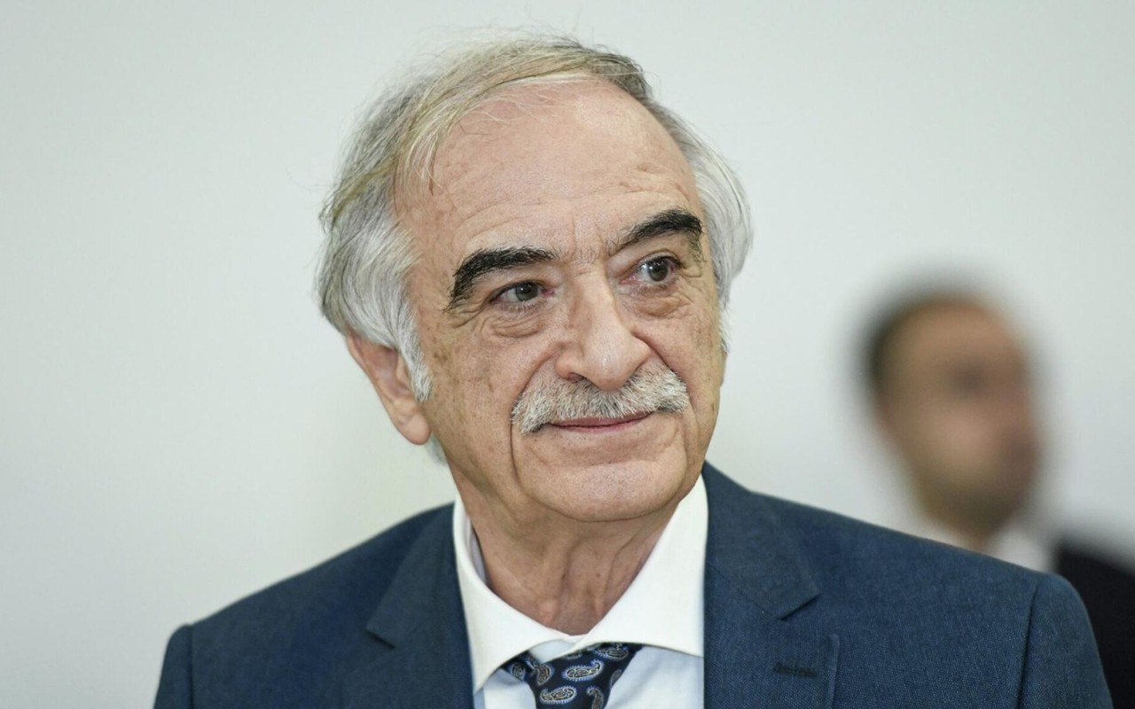 Prezident Polad Bülbüloğlu ilə bağlı sərəncam imzaladı