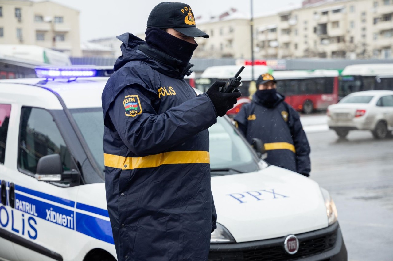 Qarlı hava ilə əlaqədar polis təhlükəsizlik tədbirləri görür - DİN Qarlı hava ilə əlaqədar polis təhlükəsizlik tədbirləri görür - DİN