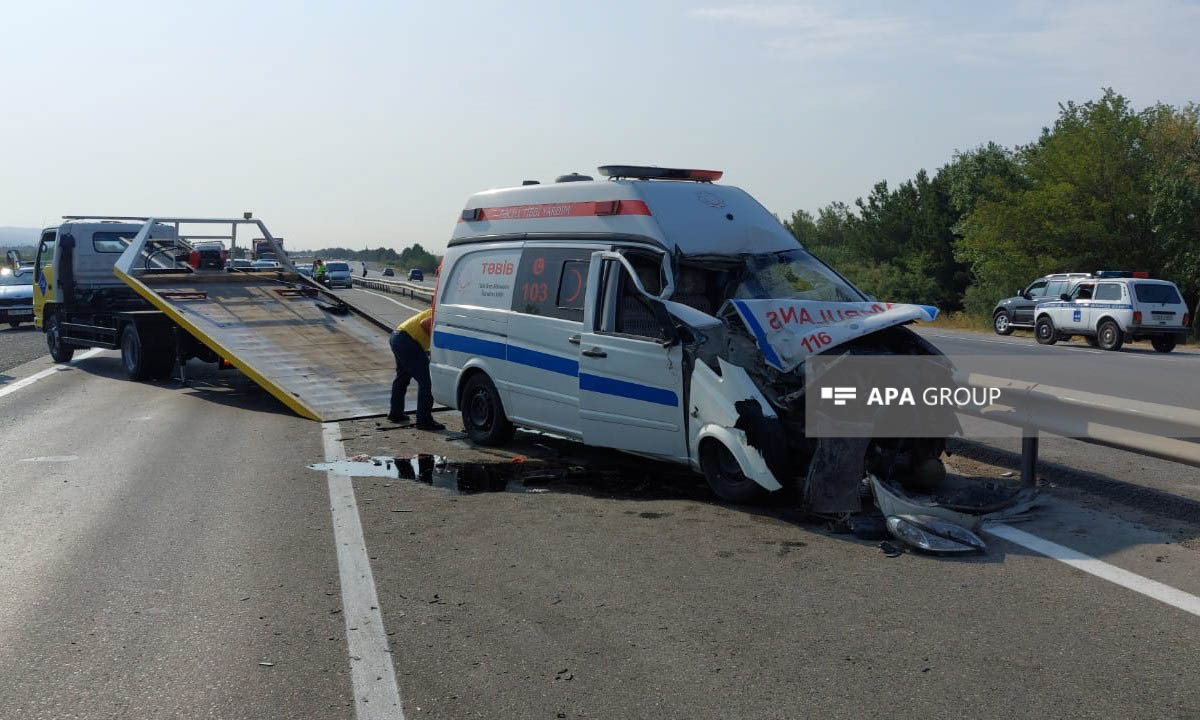 Ambulans qəzasında ölən polis imiş - YENİLƏNİB