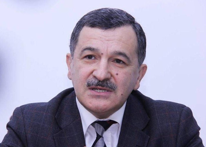 "Ermənistan gələcəyini görmək istəyirsə, həmin bəndi Konstitusiyasından çıxarmalıdır" 
