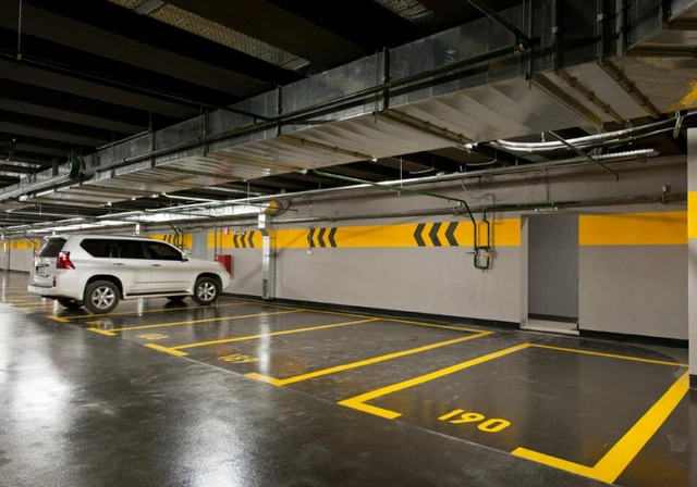 Yeni binalarda qaraj xaosu: Minlərlə sakinin ortaq parkinq PROBLEMİ