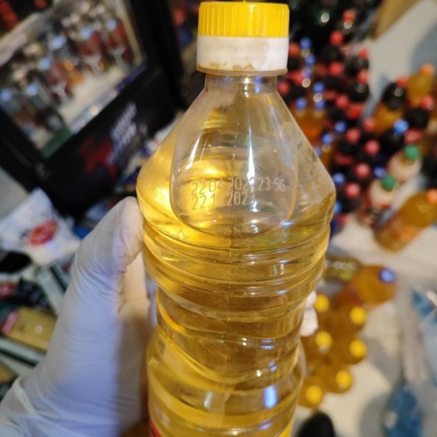 Bu marketdə saxta araqlar satılırmış - FOTOLAR Bu marketdə saxta araqlar satılırmış - FOTOLAR