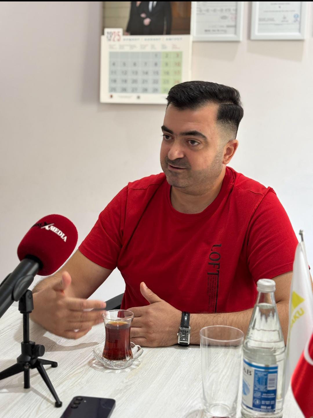 CROSSMEDIA - Şok açıqlama:Elə müğənnilərimiz olub ki, ikinci və üçüncü kursa qədər Tibb Universitetində oxuyub, sonra...