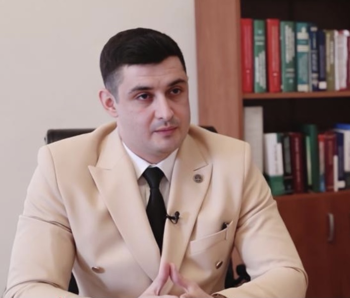 Avtomobil alanların NƏZƏRİNƏ: Nəqliyyat vasitəsini öz adınıza keçirtmək üçün… | KONKRET