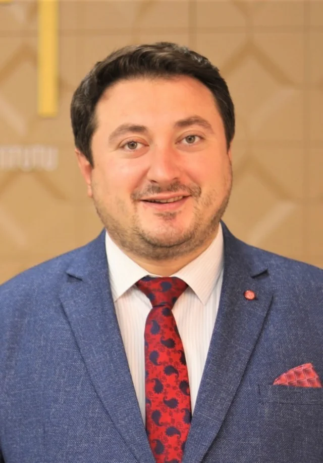 Dəvə qutabı adı ilə müştərilər aldadılır: Paytaxt restoranları ilə bağlı İDDİA