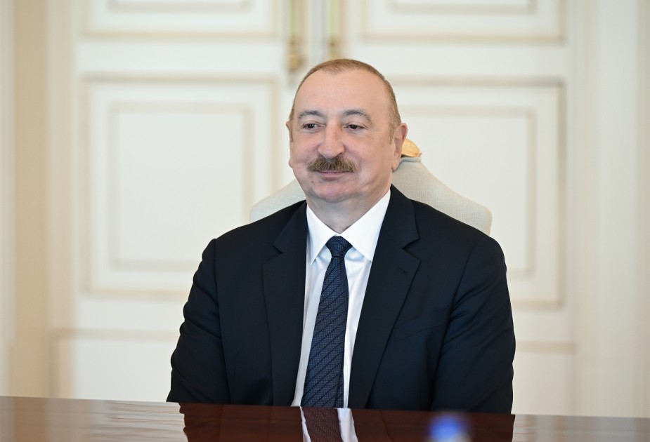 Prezident Türkiyənin daxili işlər nazirini qəbul edib - FOTOLAR Prezident Türkiyənin daxili işlər nazirini qəbul edib - FOTOLAR