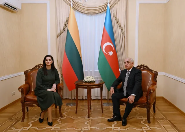 Əli Əsədov litvalı həmkarı ilə görüşüb - FOTO