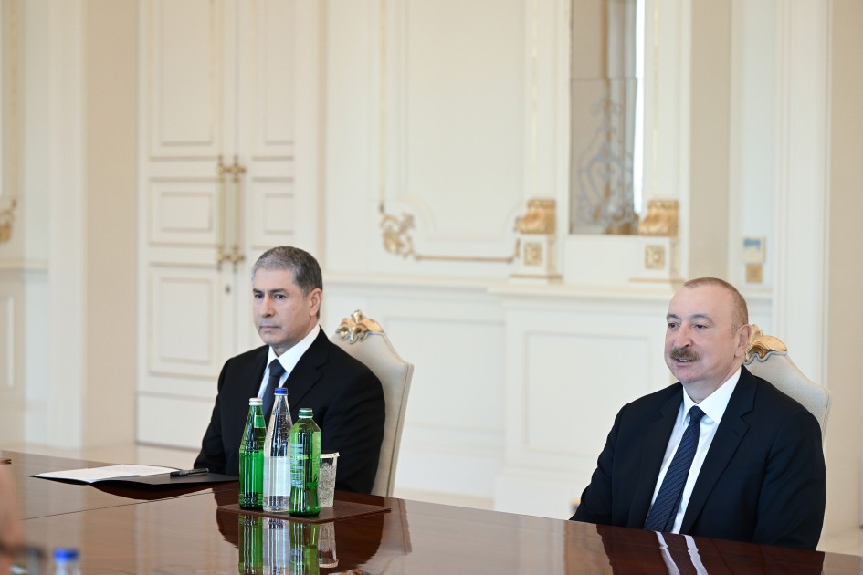 Prezident Türkiyənin daxili işlər nazirini qəbul edib - FOTOLAR Prezident Türkiyənin daxili işlər nazirini qəbul edib - FOTOLAR