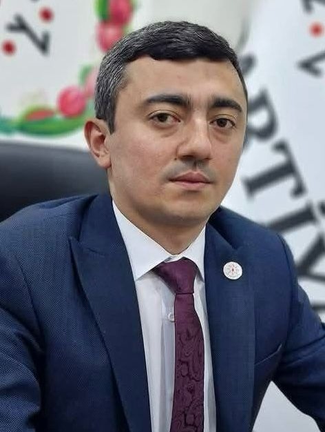 Batkadan “bığ”lı MESAJ - Nə demək istədi? | No Comment