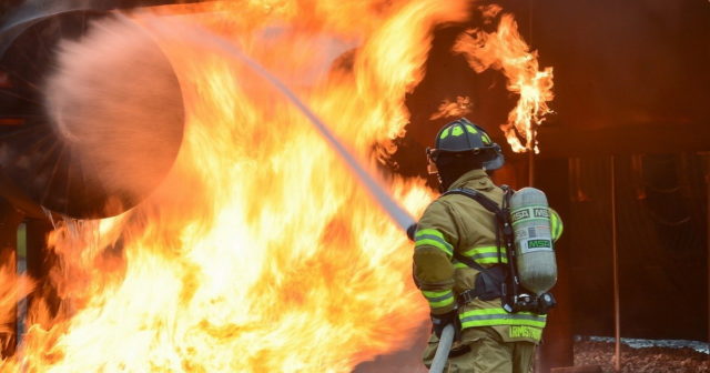 İki uşağın yanaraq öldüyü evdən GÖRÜNTÜLƏR – VİDEO