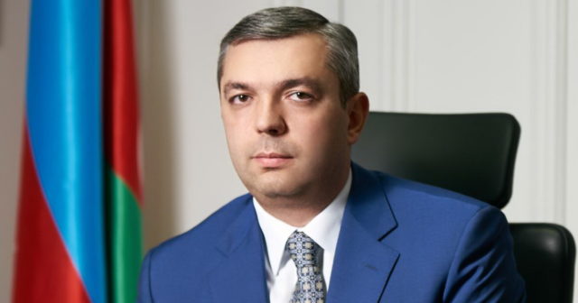 Samir Nuriyev Şura sədri seçildi