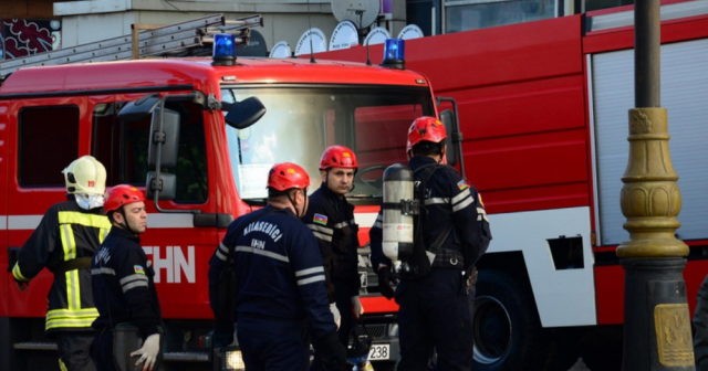 Yaşayış binası yandı – 6 nəfər təxliyə edildi