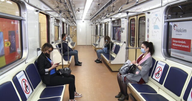 Bakı metrosunda qatarların hərəkəti dayandı