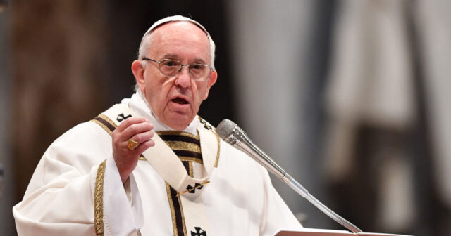 Kuba prezidenti Roma Papası Fransisk ilə görüşdü