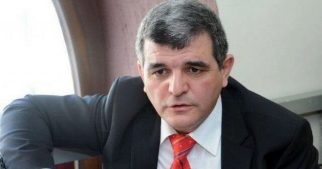 Deputat Fazil Mustafaya sui-qəsd! – Evinin qarşısında güllələndi