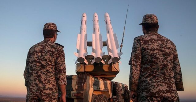 İran sabahdan hərbi təlimlərə başlayır