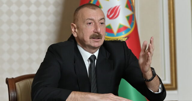 Azərbaycan Prezidenti: Ermənistan rəhbərliyi artıq bizim qarşımızda diz çöküb